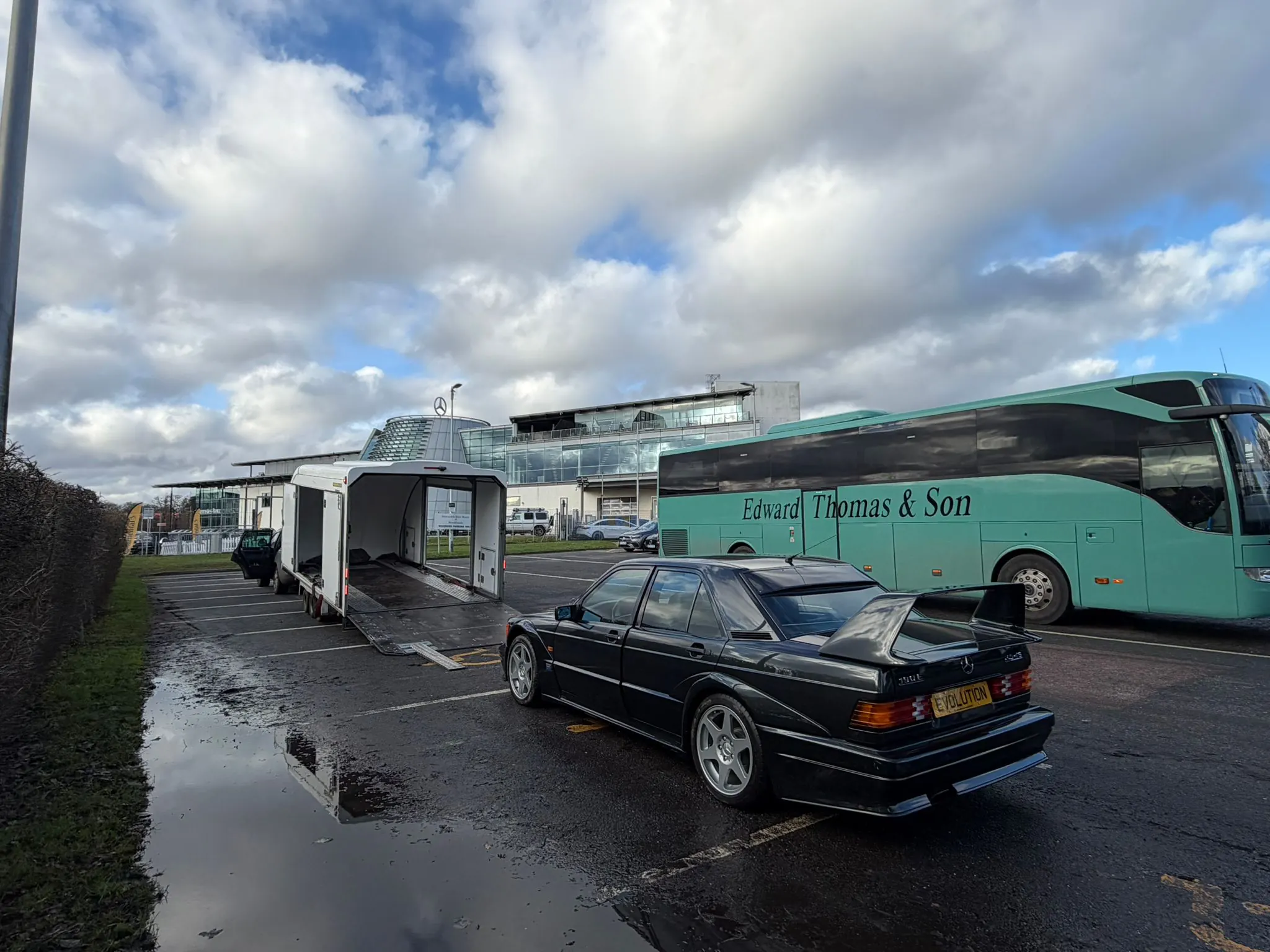 Roadway Assist recovery vehicle on a Liverpool road call